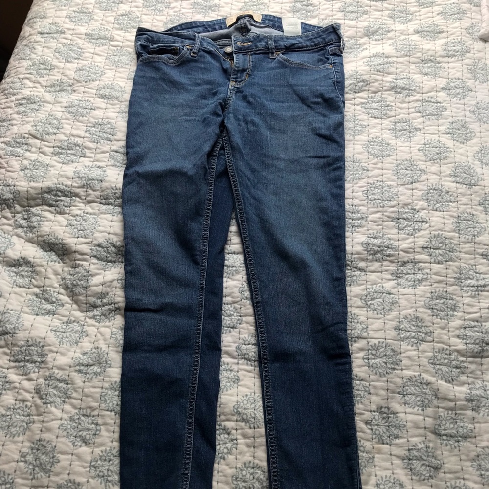 hollister jeans